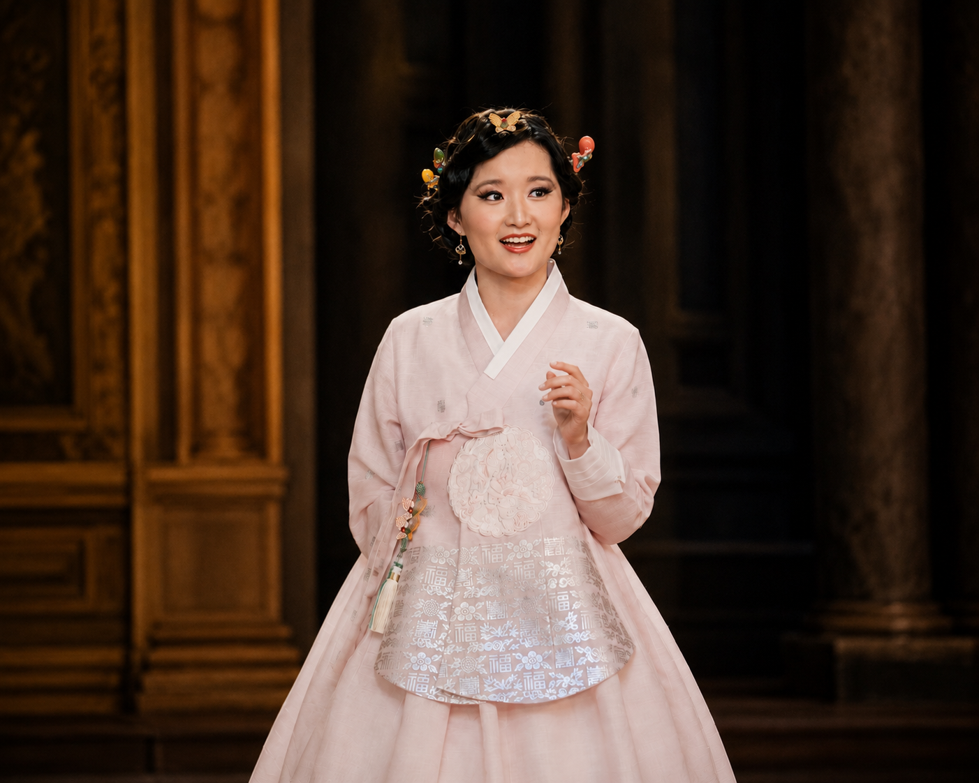 Chloe Cox performing in hanbok